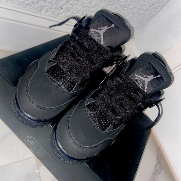 Jordan 4’s Black cat RETRO 2020 size 9 main image 8